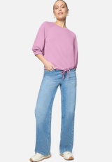 Sweatshirt  mit Tunnelzug  / Modellfoto Vorderseite (Outfit)