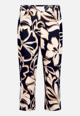 Schlupfhose  mit Bundfalten Style Nelly Fashion / Vorderseite