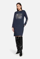 Jerseykleid mit 3/4 Arm / Modellfoto Vorderseite (Outfit)