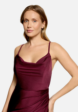 Abendkleid figurbetont / Detailbild