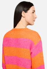 Strickpullover mit Rundhalsausschnitt / Detailbild