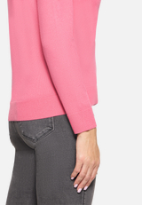 Basic-Strickpullover mit Rundhalsausschnitt / Detailbild