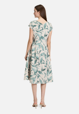 Cocktailkleid mit Aufdruck / Modellfoto Rückseite