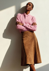 Pullover mit Strickhalstuch / Imagebild