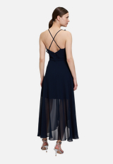Abendkleid mit Volant / Modellfoto Rückseite