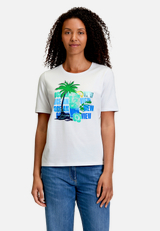 Basic Shirt mit Aufdruck / Modellfoto Vorderseite