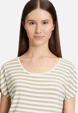 Basic Shirt mit Rundhalsausschnitt / Detailbild