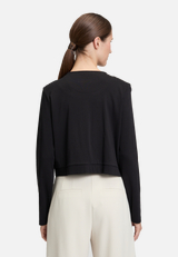Shirtjacke mit Rundhalsausschnitt / Modellfoto Rückseite