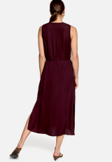 Midikleid  elegant mit Schlitz / Modellfoto Rückseite