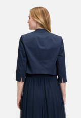 Bolero-Jacke unifarben / Modellfoto Rückseite