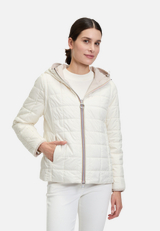 Wendejacke mit Kapuze / Detailbild