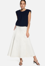 Denimrock  mit A-Linie Maxi / Modellfoto Vorderseite (Outfit)