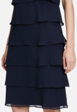 Cocktailkleid mit Volant / Detailbild