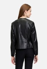 Blazer-Jacke ohne Verschluss / Modellfoto Rückseite