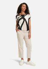 Casual-Shirt mit Print / Modellfoto Vorderseite (Outfit)