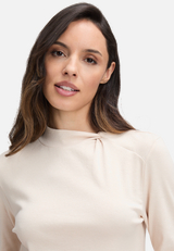 Langarm-Shirt mit Kragen / Detailbild
