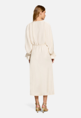 Cocktailkleid mit U-Boot-Ausschnitt / Modellfoto Rückseite