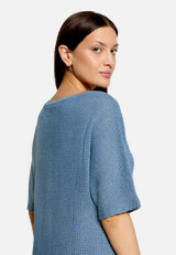 Strukturshirt mit Struktur / Detailbild