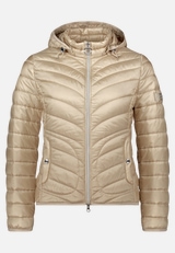 Outdoorjacke mit abnehmbarer Kapuze / Vorderseite