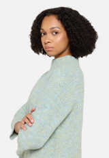 Strickpullover mit Stehkragen / Detailbild
