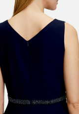 Abendkleid mit Plissee / Detailbild