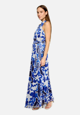 Chiffonkleid ohne Arm / Modellfoto Vorderseite (Outfit)