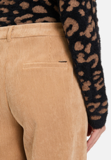 Anzughose mit weitem Bein / Detailbild