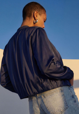 Satin-Jacke  mit Reißverschluss  / Imagebild