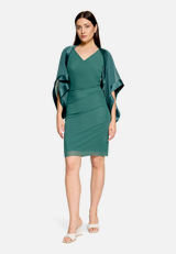 Chiffonstola mit 3/4 Arm / Modellfoto Vorderseite (Outfit)