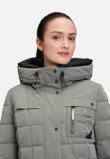 Winterjacke mit Kapuze / Detailbild