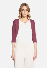 Bolero-Jacke figurbetont / Modellfoto Vorderseite