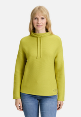 Strickpullover unifarben / Modellfoto Vorderseite