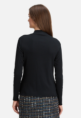 Langarm-Shirt mit Rippenstruktur / Modellfoto Rückseite