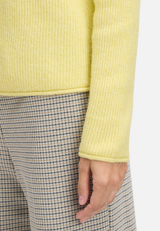 Strickpullover mit Stehkragen / Detailbild