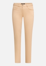 Casual-Hose mit aufgesetzten Taschen / Vorderseite