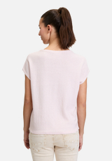 Strukturshirt kurzarm / Modellfoto Rückseite