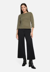 Strickpullover mit 3/4 Arm / Modellfoto Vorderseite (Outfit)