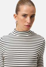 Ringelshirt mit Stehkragen / Detailbild