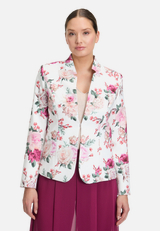 Blazer-Jacke tailliert / Modellfoto Vorderseite