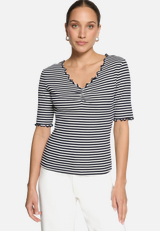 Shirt gestreift mit Raffung / Modellfoto Vorderseite