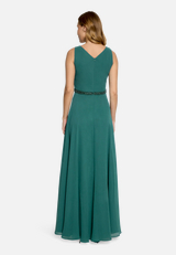 Abendkleid mit Plissee / Modellfoto Rückseite