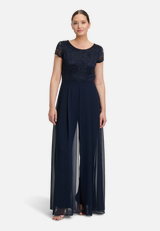 Jumpsuit kurzarm / Modellfoto Vorderseite