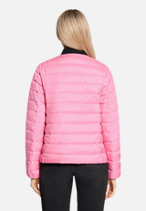 Daunen-Steppjacke mit Rundhalsausschnitt / Modellfoto Rückseite