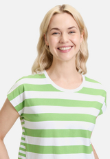 Basic Shirt mit Streifen / Detailbild