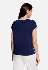 Patchwork-Shirt mit Print / Modellfoto Rückseite