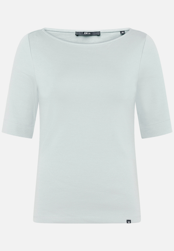 Basic Shirt  mit U-Boot-Ausschnitt / Vorderseite