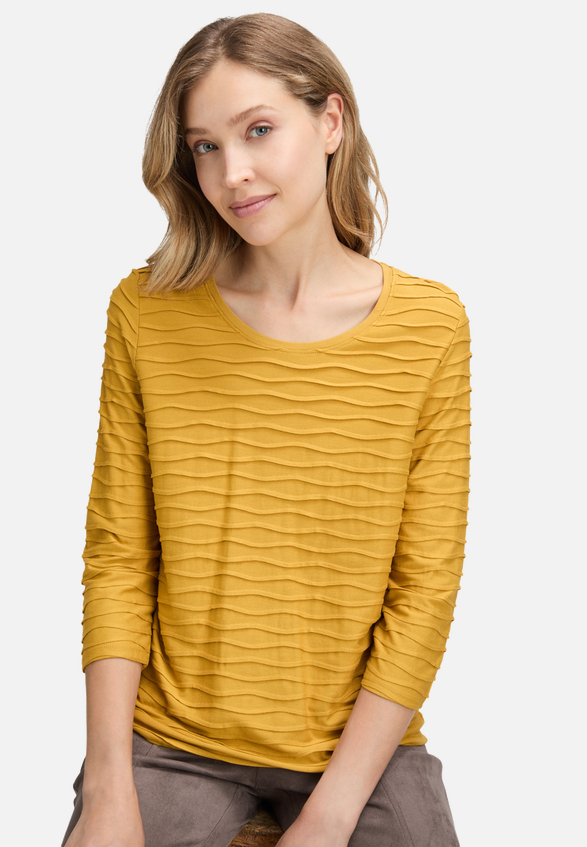 Basic Shirt mit Wellenstruktur / Detailbild