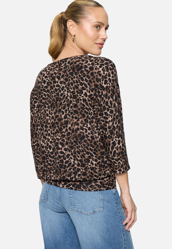 Leo-Shirt  mit 3/4 Arm  / Modellfoto Rückseite