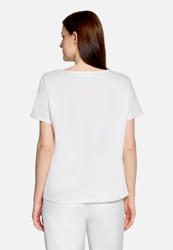 Blusenshirt mit Schleifenknoten / Modellfoto Rückseite
