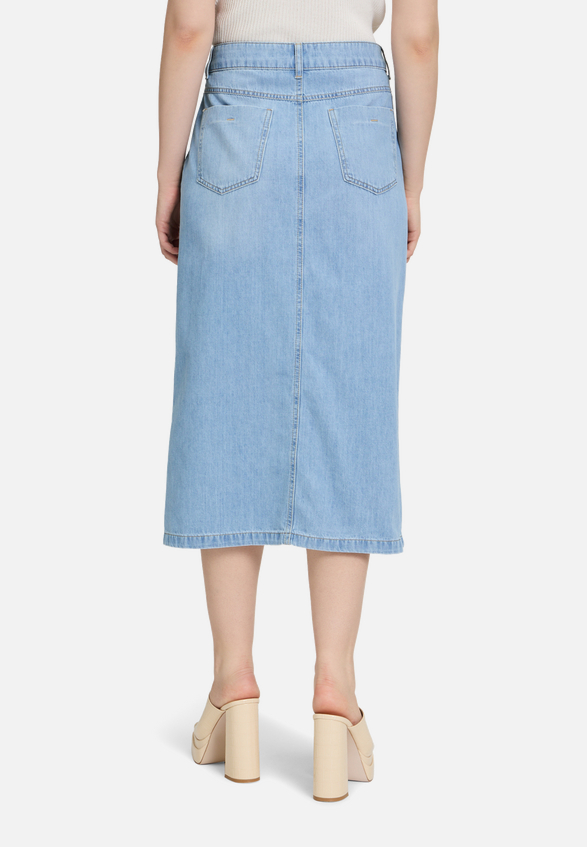 Jeansrock mit Waschung / Modellfoto Rückseite